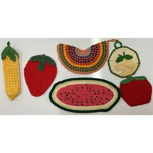 Vintage One of a Kind Handmade Crocheted Hot Pads Decoration Fruits Vegetables